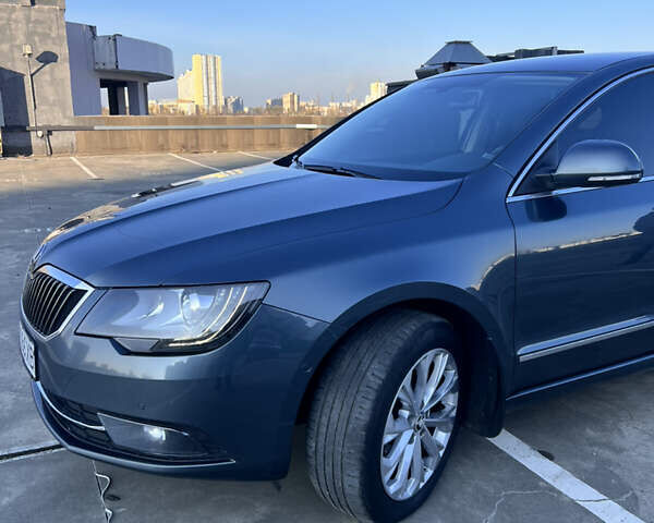 Сірий Шкода Суперб, об'ємом двигуна 1.97 л та пробігом 181 тис. км за 17500 $, фото 6 на Automoto.ua