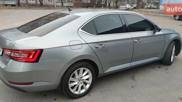 Серый Шкода Суперб, объемом двигателя 1.8 л и пробегом 174 тыс. км за 16900 $, фото 8 на Automoto.ua