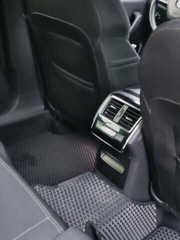 Серый Шкода Суперб, объемом двигателя 1.8 л и пробегом 174 тыс. км за 16900 $, фото 13 на Automoto.ua