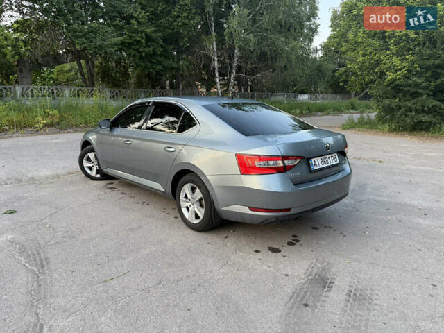 Сірий Шкода Суперб, об'ємом двигуна 1.8 л та пробігом 156 тис. км за 14800 $, фото 4 на Automoto.ua