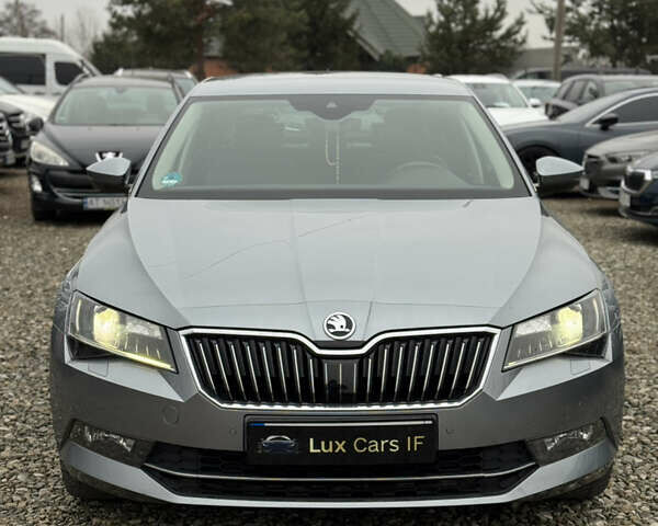 Сірий Шкода Суперб, об'ємом двигуна 2 л та пробігом 246 тис. км за 15900 $, фото 39 на Automoto.ua