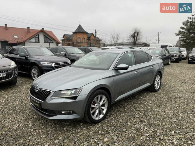 Сірий Шкода Суперб, об'ємом двигуна 2 л та пробігом 246 тис. км за 15900 $, фото 7 на Automoto.ua