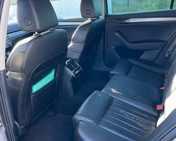 Серый Шкода Суперб, объемом двигателя 1.97 л и пробегом 247 тыс. км за 16100 $, фото 6 на Automoto.ua