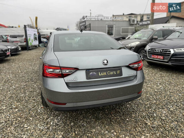 Сірий Шкода Суперб, об'ємом двигуна 2 л та пробігом 246 тис. км за 15900 $, фото 12 на Automoto.ua