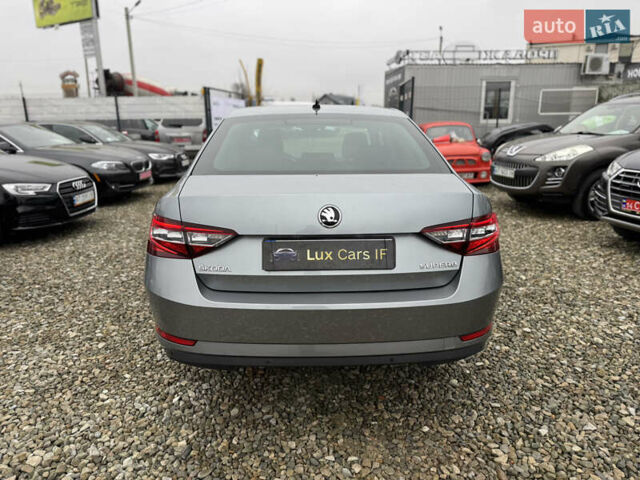 Сірий Шкода Суперб, об'ємом двигуна 2 л та пробігом 246 тис. км за 15900 $, фото 13 на Automoto.ua