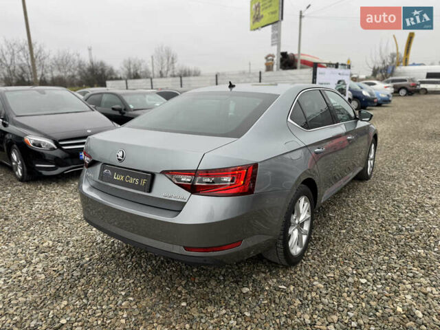 Сірий Шкода Суперб, об'ємом двигуна 2 л та пробігом 246 тис. км за 15900 $, фото 14 на Automoto.ua