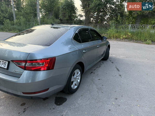 Сірий Шкода Суперб, об'ємом двигуна 1.8 л та пробігом 156 тис. км за 14800 $, фото 5 на Automoto.ua