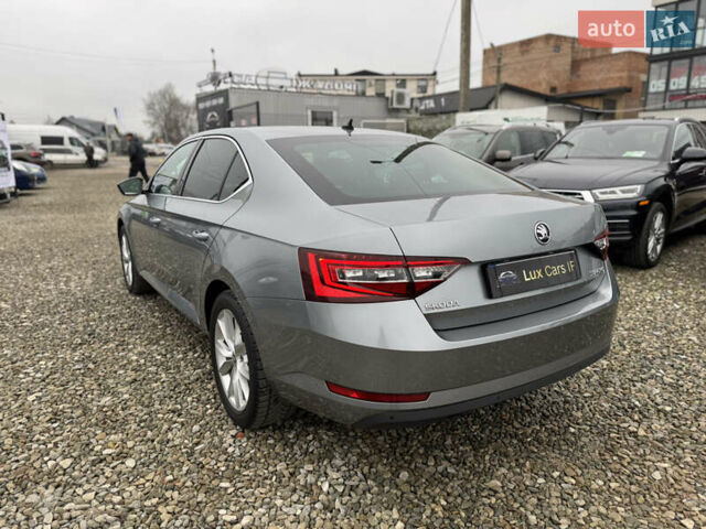 Сірий Шкода Суперб, об'ємом двигуна 2 л та пробігом 246 тис. км за 15900 $, фото 11 на Automoto.ua