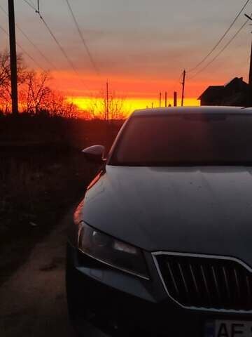 Серый Шкода Суперб, объемом двигателя 1.8 л и пробегом 174 тыс. км за 16900 $, фото 37 на Automoto.ua