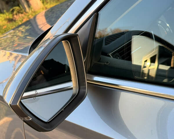 Серый Шкода Суперб, объемом двигателя 1.6 л и пробегом 250 тыс. км за 17371 $, фото 30 на Automoto.ua