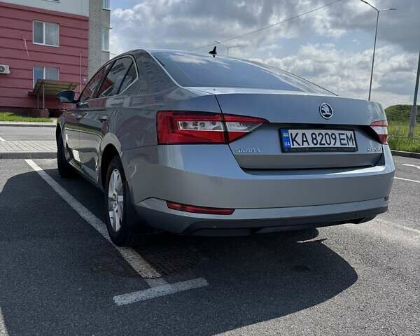 Серый Шкода Суперб, объемом двигателя 1.8 л и пробегом 128 тыс. км за 16900 $, фото 8 на Automoto.ua
