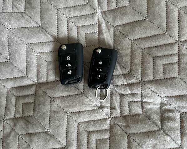 Серый Шкода Суперб, объемом двигателя 1.8 л и пробегом 128 тыс. км за 16900 $, фото 21 на Automoto.ua