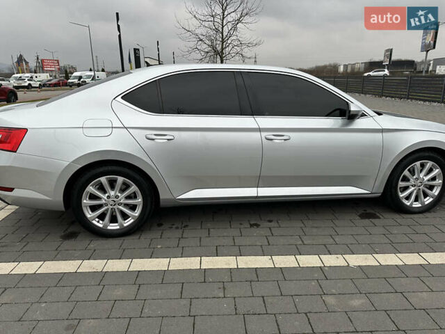 Серый Шкода Суперб, объемом двигателя 1.97 л и пробегом 243 тыс. км за 16499 $, фото 11 на Automoto.ua