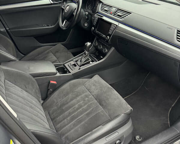 Серый Шкода Суперб, объемом двигателя 1.97 л и пробегом 261 тыс. км за 16550 $, фото 12 на Automoto.ua