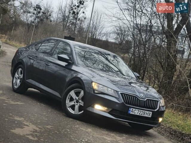 Серый Шкода Суперб, объемом двигателя 1.6 л и пробегом 201 тыс. км за 13800 $, фото 6 на Automoto.ua