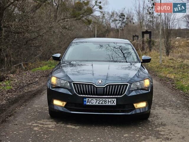 Серый Шкода Суперб, объемом двигателя 1.6 л и пробегом 201 тыс. км за 13800 $, фото 17 на Automoto.ua