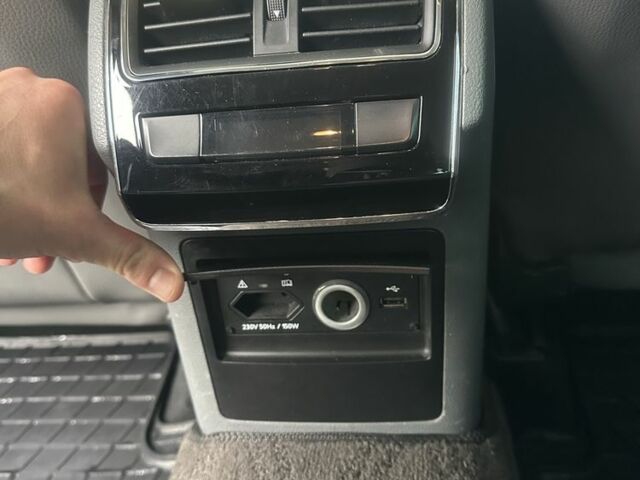 Сірий Шкода Суперб, об'ємом двигуна 2 л та пробігом 245 тис. км за 17900 $, фото 14 на Automoto.ua