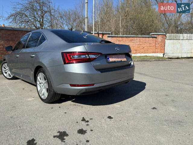 Серый Шкода Суперб, объемом двигателя 1.97 л и пробегом 230 тыс. км за 16050 $, фото 19 на Automoto.ua