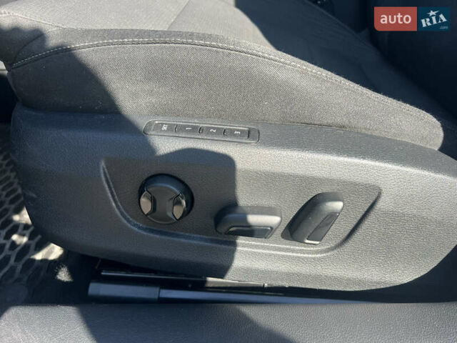 Сірий Шкода Суперб, об'ємом двигуна 1.8 л та пробігом 128 тис. км за 15000 $, фото 12 на Automoto.ua