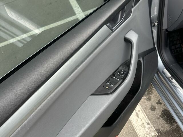 Сірий Шкода Суперб, об'ємом двигуна 2 л та пробігом 245 тис. км за 17900 $, фото 13 на Automoto.ua