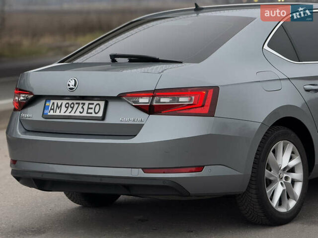 Серый Шкода Суперб, объемом двигателя 2 л и пробегом 252 тыс. км за 15800 $, фото 13 на Automoto.ua