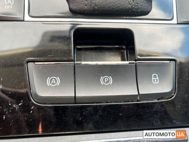 Серый Шкода Суперб, объемом двигателя 2 л и пробегом 274 тыс. км за 17100 $, фото 19 на Automoto.ua