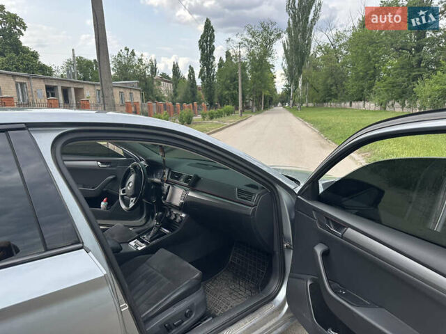 Серый Шкода Суперб, объемом двигателя 1.6 л и пробегом 247 тыс. км за 15500 $, фото 12 на Automoto.ua