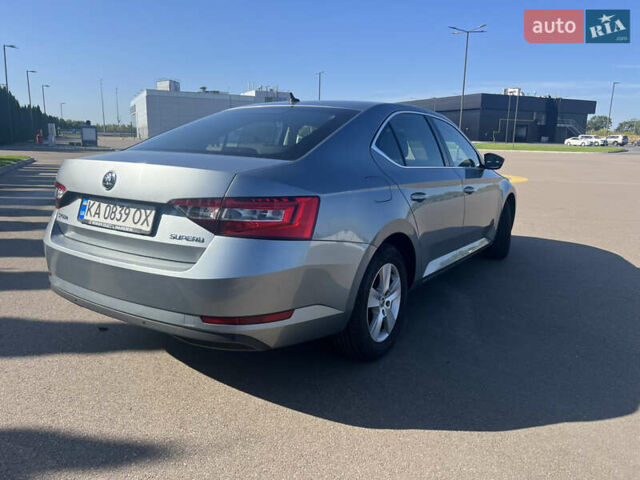 Сірий Шкода Суперб, об'ємом двигуна 1.8 л та пробігом 128 тис. км за 15000 $, фото 5 на Automoto.ua