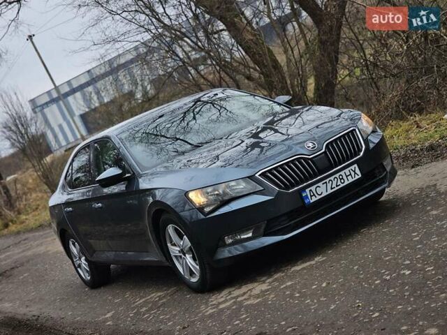 Серый Шкода Суперб, объемом двигателя 1.6 л и пробегом 201 тыс. км за 13800 $, фото 11 на Automoto.ua