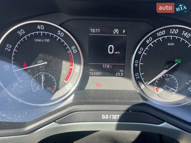Серый Шкода Суперб, объемом двигателя 1.8 л и пробегом 122 тыс. км за 15500 $, фото 12 на Automoto.ua