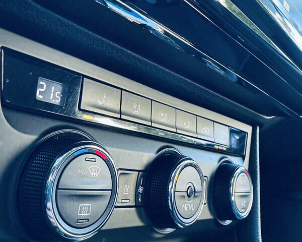 Серый Шкода Суперб, объемом двигателя 2 л и пробегом 210 тыс. км за 16450 $, фото 10 на Automoto.ua