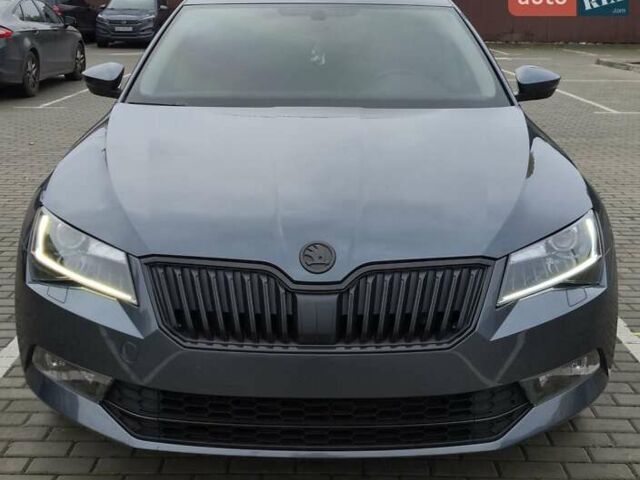 Серый Шкода Суперб, объемом двигателя 1.8 л и пробегом 130 тыс. км за 20000 $, фото 7 на Automoto.ua