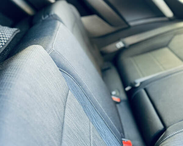 Серый Шкода Суперб, объемом двигателя 2 л и пробегом 210 тыс. км за 16450 $, фото 91 на Automoto.ua