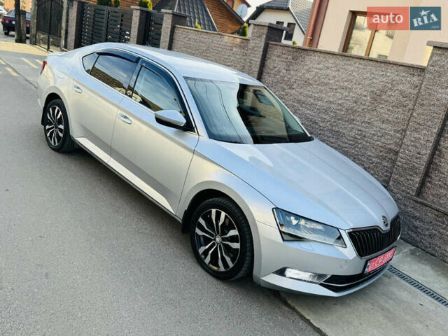 Серый Шкода Суперб, объемом двигателя 2 л и пробегом 210 тыс. км за 16450 $, фото 115 на Automoto.ua