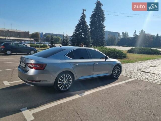 Серый Шкода Суперб, объемом двигателя 1.97 л и пробегом 226 тыс. км за 20499 $, фото 4 на Automoto.ua