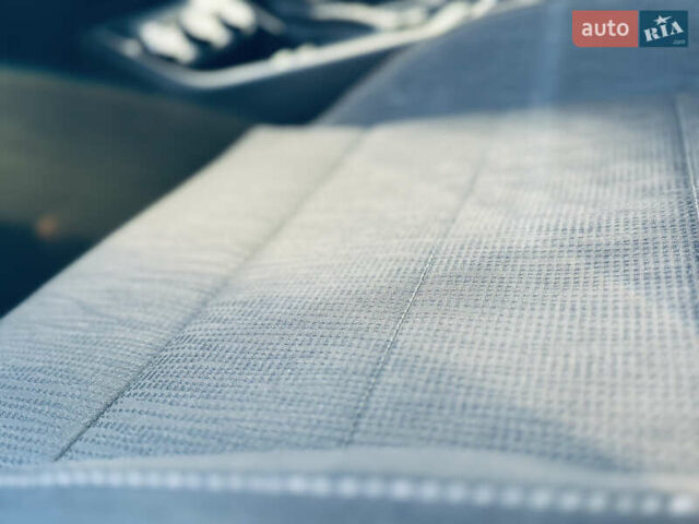 Серый Шкода Суперб, объемом двигателя 2 л и пробегом 210 тыс. км за 16450 $, фото 94 на Automoto.ua