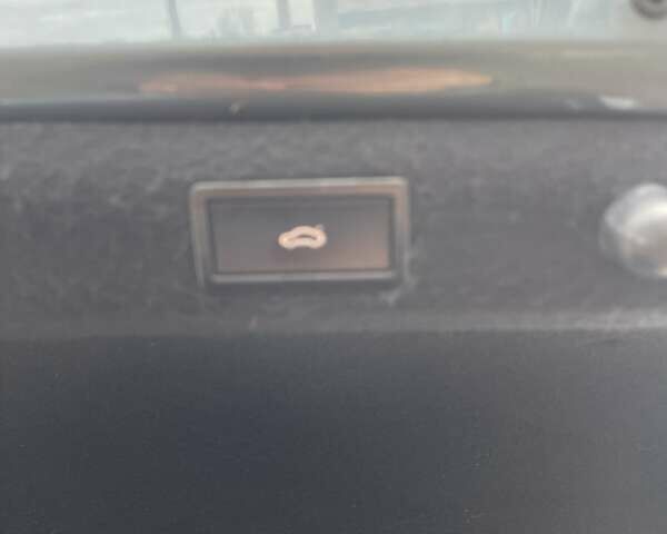 Серый Шкода Суперб, объемом двигателя 2 л и пробегом 260 тыс. км за 19500 $, фото 115 на Automoto.ua