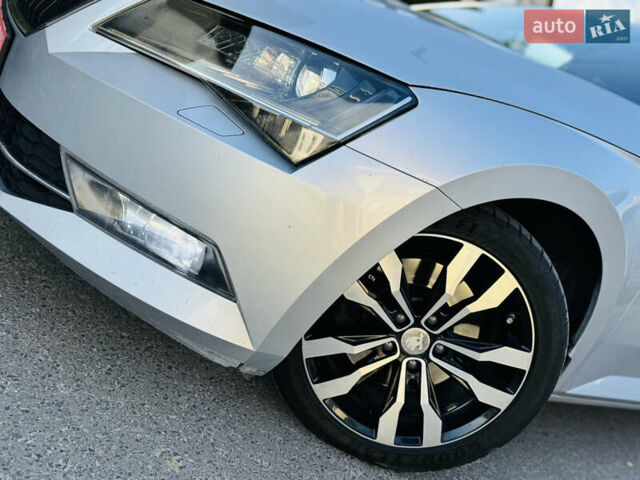 Серый Шкода Суперб, объемом двигателя 2 л и пробегом 210 тыс. км за 16450 $, фото 61 на Automoto.ua