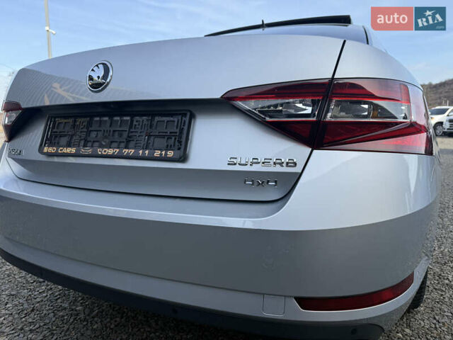 Серый Шкода Суперб, объемом двигателя 1.97 л и пробегом 189 тыс. км за 20499 $, фото 7 на Automoto.ua