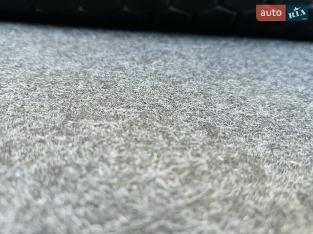 Серый Шкода Суперб, объемом двигателя 2 л и пробегом 210 тыс. км за 16450 $, фото 98 на Automoto.ua