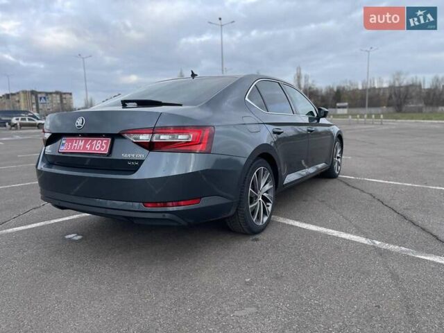 Серый Шкода Суперб, объемом двигателя 2 л и пробегом 260 тыс. км за 19500 $, фото 6 на Automoto.ua