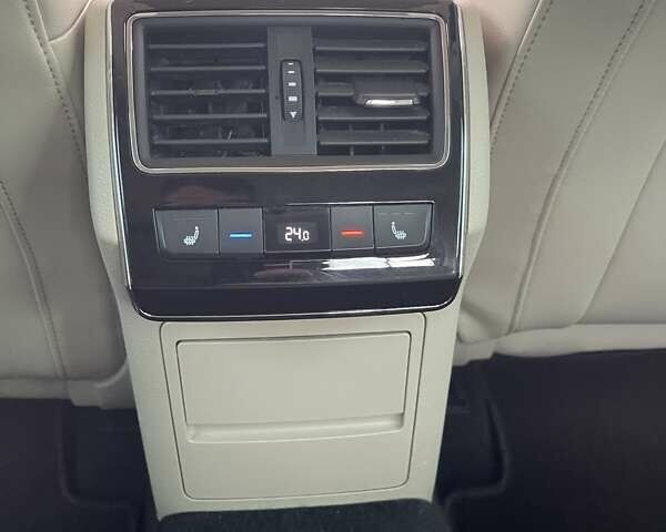 Серый Шкода Суперб, объемом двигателя 2 л и пробегом 260 тыс. км за 19500 $, фото 48 на Automoto.ua