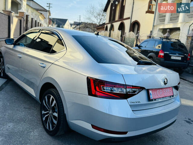 Серый Шкода Суперб, объемом двигателя 2 л и пробегом 210 тыс. км за 16450 $, фото 65 на Automoto.ua