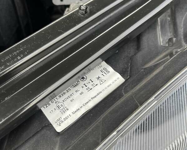 Серый Шкода Суперб, объемом двигателя 2 л и пробегом 260 тыс. км за 19500 $, фото 39 на Automoto.ua