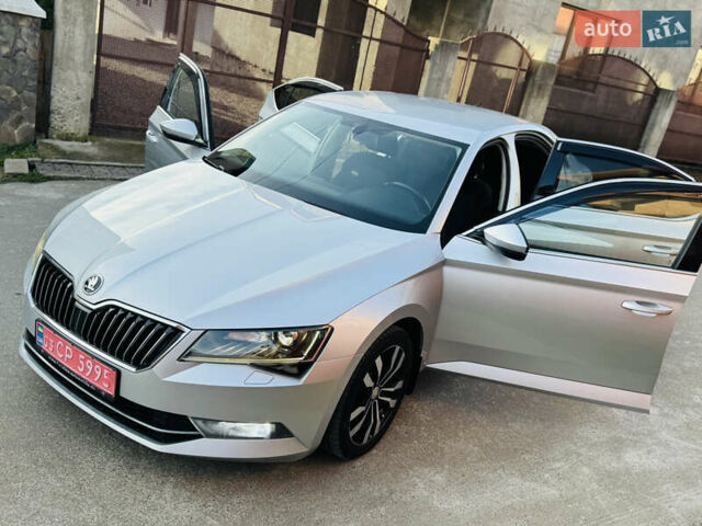 Серый Шкода Суперб, объемом двигателя 2 л и пробегом 210 тыс. км за 16450 $, фото 84 на Automoto.ua