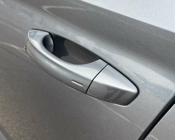 Серый Шкода Суперб, объемом двигателя 2 л и пробегом 260 тыс. км за 19500 $, фото 77 на Automoto.ua