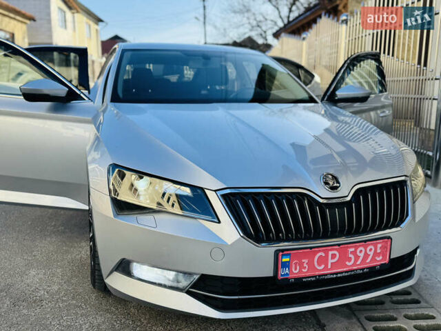 Серый Шкода Суперб, объемом двигателя 2 л и пробегом 210 тыс. км за 16450 $, фото 40 на Automoto.ua