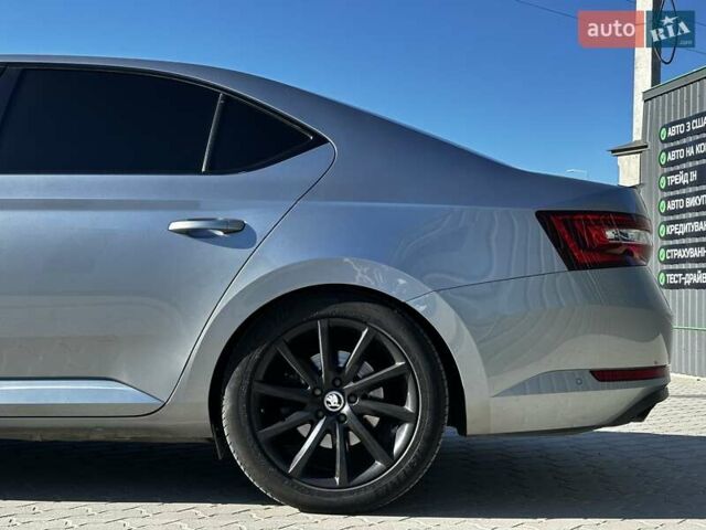 Сірий Шкода Суперб, об'ємом двигуна 1.97 л та пробігом 154 тис. км за 19599 $, фото 7 на Automoto.ua