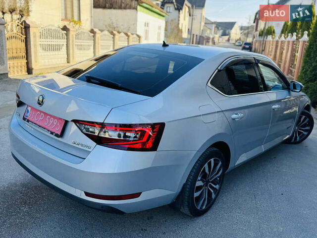 Серый Шкода Суперб, объемом двигателя 2 л и пробегом 210 тыс. км за 16450 $, фото 14 на Automoto.ua