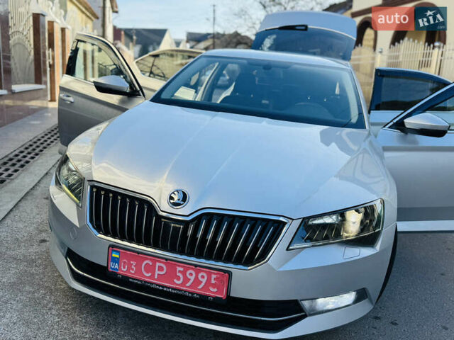 Серый Шкода Суперб, объемом двигателя 2 л и пробегом 210 тыс. км за 16450 $, фото 49 на Automoto.ua